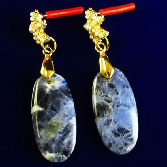 New Carved Gold Starfish and Oval Sodalite Earrings. - Picture 1 of 1